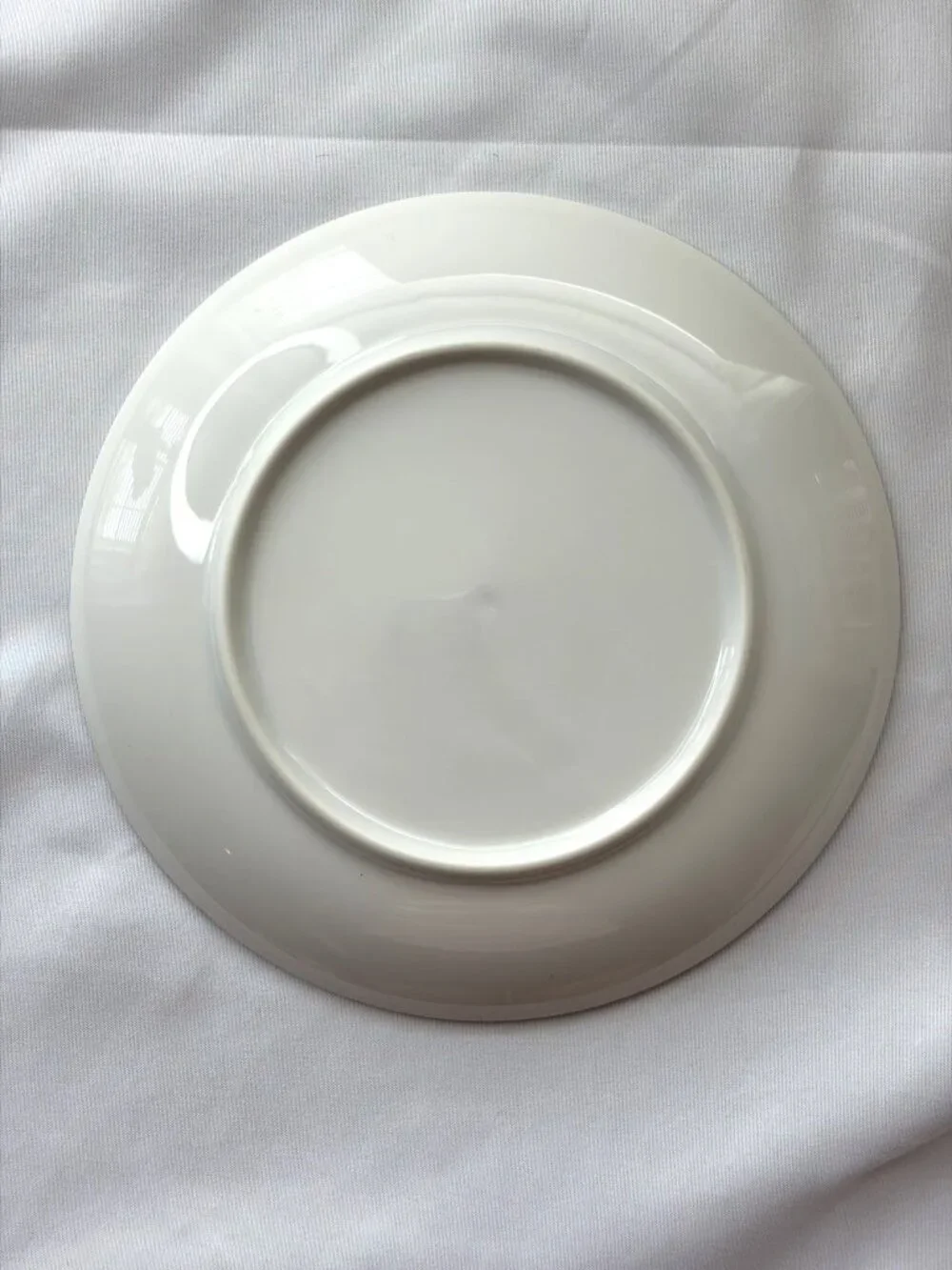 Set of 4 White Porcelain Saucers with Gold Rim 6.25” Cottagecore MCM Minimalist